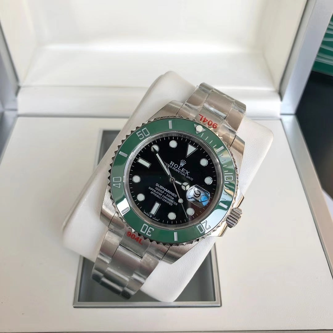 Rolex Submariner 126610LV Starbucks green bezel watch in box