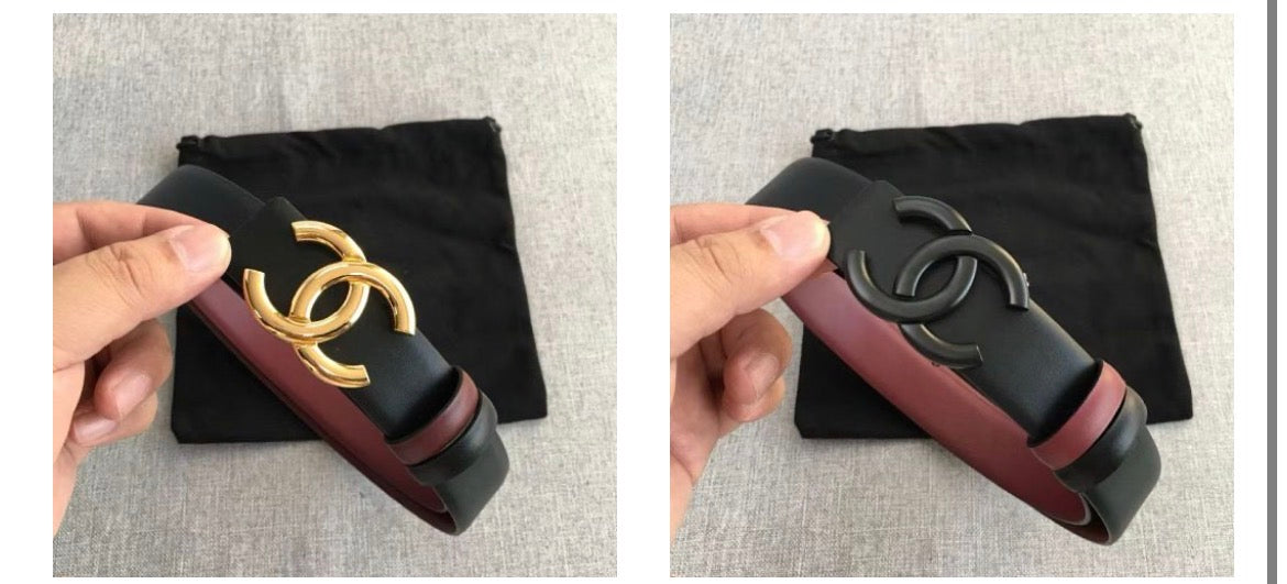 Chanel CC reversible belt showing gold and matte black buckle options